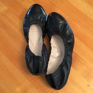 Geox Black Ballet Flats